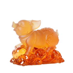 Décoration Feng Shui du Nouvel An 2024, figurine de cochon en cristal Liuli sculpté en <span class=keywords><strong>ambre</strong></span> <span class=keywords><strong>Saint</strong></span>-View - Product Image 1