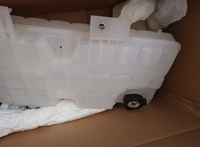 Système de refroidissement OEM Bon marché Réservoir d'expansion universel pour radiateur de camion