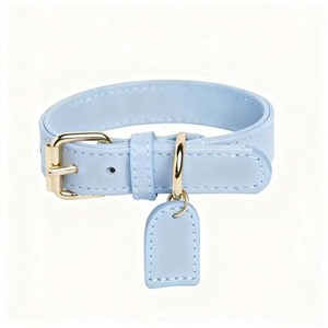 Set tali hewan peliharaan kulit mewah, termasuk kerah, tali, dan Tag ID. Desain yang dapat disesuaikan cocok untuk anjing dan kucing kecil hingga sedang - Product Image 1