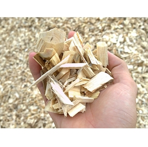 High Quality Hardwood & Mixed Wood Chips for Paper Mills MDF Board Biomass Fuel Uniform Chip Size 15-45mm Moisture 30-50% - Product Image 1
