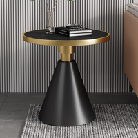 Salon de luxe petite Table basse dalle de roche en marbre de luxe pour canapé coin chevet balcon petit appartement hôtel utilisation