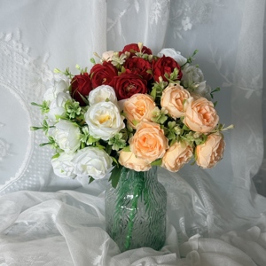 Ramo de Peonías Artificiales Realistas Hechas a Mano, Flores Hermosas y Suaves, Decoración para Año Nuevo, Hogar, Fiesta, Boda - Product Image 2