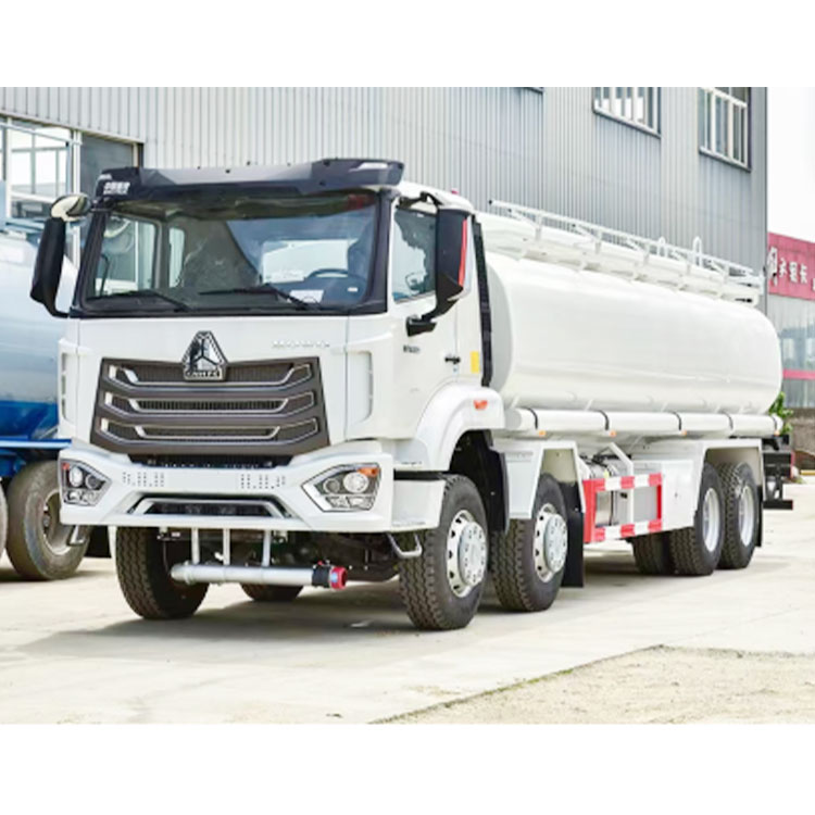 12-колесный бензовоз sinotruc Howo NX 8x4, 400 л.с., механическая коробка передач для дизельного масла, б/у