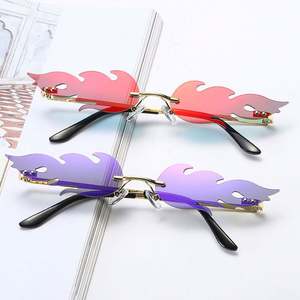 Gafas de Sol de Moda 2021 para Mujer, sin Montura, con Diseño de Llama de Fuego, Gafas de Sol de Lujo con Diseño de Llama de Fuego para Mujer - Product Image 2