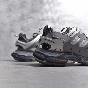 2026 Premium LED Light Up <b>Sneakers</b> Retro Track Sport Shoes Unisex Glowing Walking Trainers High-Grade Footwear - Product Image 6