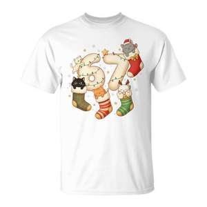 Camiseta unisex para adultos de manga corta con cuello redondo y estampado digital, con diseño de gatos navideños y meme de seis siete, para amantes de los gatos. - Product Image 1
