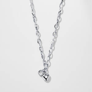 Joyería de moda al por mayor de acero inoxidable pulido 18K chapado en oro CZ en forma de corazón estilos lindos colgante collar para mujer - Product Image 2