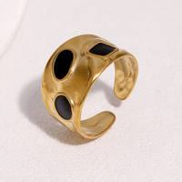 Großhandel 18K Vergoldeter Edelstahl Gehämmerter Breiter Emaille Offener Ring Nicht Verblassend Retro Statement Fingerring Geschenk für Frauen