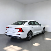 Voiture d'occasion Volvo S60 2022 B4 Inscription Luxury 2.0T 48V Mild Hybrid Berline Conduite à Gauche pour Vente en Gros