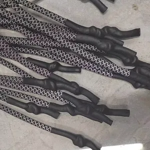 Cordón de cordón trenzado de encaje reflectante de poliéster personalizado con punta de goma