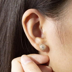 Pendientes de diamantes de laboratorio con corte redondo en oro de 18 quilates MSE-985 para mujer - Product Image 4