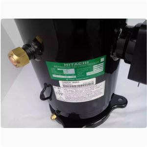 Compresseur frigorifique Hitachi 1200EH-180D3, refroidissement par eau, type piston, usage industriel - Product Image 1