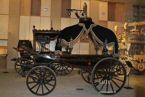 Carroza Fúnebre al por Mayor a Bajo Precio, Remolque para Transporte de Caballos y Camiones - Product Image 3