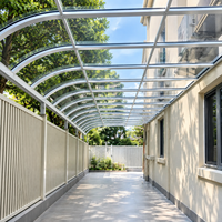 Abri de voiture en aluminium avec toit en polycarbonate pour cour arrière, allée, abri de jardin, abri pour voiture