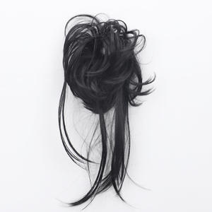 <span class=keywords><strong>Perruque</strong></span> <span class=keywords><strong>chignon</strong></span> bouclé pour <span class=keywords><strong>femme</strong></span> avec anneau volumineux et longue barbe – Soie domestique couleur unie - Product Image 5