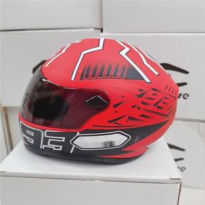Cat Hat Casques Petit Pet Cool Fashion Casques d'extérieur en plastique <span class=keywords><strong>pour</strong></span> motos - Product Image 2