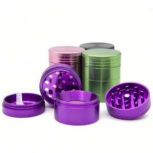 Moulin à épices et herbes portable en acier et aluminium avec logo personnalisé, 4 couches, vente en gros - Product Image 1