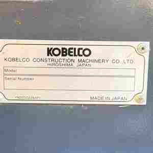 Excavatrice Kobelco SK55 d'<span class=keywords><strong>occasion</strong></span>, d'origine japonaise, mini-excavatrice sur chenilles de 5 tonnes - Product Image 4