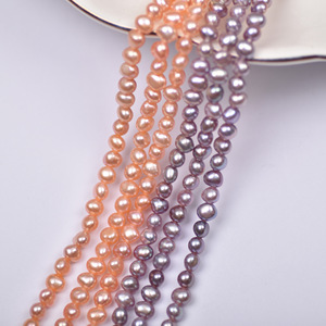 Collier de perles d'eau douce baroques de haute qualité 4-5 mm Naturelles, à double face, légères, fortes et pleine de beauté irrégulière naturelle - Product Image 2