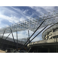 Bâtiment préfabriqué en métal, structure en acier, bâtiment moderne en structure métallique, durable et fiable