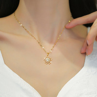 Kalung Liontin Bunga Zirkon Elegan Lapis Emas 18K Rantai Baja Anti Karat Model Gelombang Air Perhiasan Wanita Tahan Air