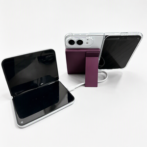 Banco de Energía Magnético para <span class=keywords><strong>iPhone</strong></span> Duo y <span class=keywords><strong>iPhone</strong></span> Regular con Revestimiento Excimer y Soporte, Cable de Salida Adicional - Product Image 1