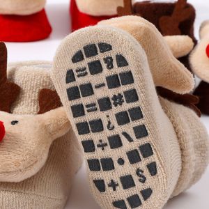 <span class=keywords><strong>Calcetines</strong></span> para Bebés de Mezcla de Algodón Suave con Diseños Divertidos de Alces, Muñecos de Nieve y Papás Noel, Ideales para Primeros Pasos y Conjuntos de Guardería - Product Image 1