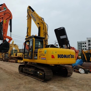 รถขุดโคมัตสึมือสองญี่ปุ่นแท้ 20 ตัน รุ่น PC200-8 สภาพดี พร้อมใช้งาน - Product Image 1