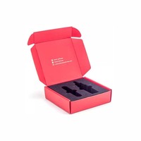 Tuck Top Postal Logo personnalisé imprimé carton Carton expédition rouge EVA mousse insérer ondulé boîte postale pour cosmétique