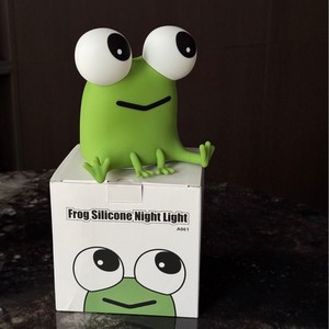 Frog Silicone Night <b>Light</b> Warm <b>Light</b> Tap Control <b>USB</b> Powered <b>LED</b> Kids Room Lamp A061 - Product Image 2
