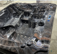 Baignoire Spa Jacuzzi Extérieure en Acrylique Style Européen avec Éclairage LED – Meilleure Vente