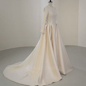 Vestido de Novia Musulmán Moderno NT05, Cuello Alto, Manga Larga, Encaje, Flores de Cristal, Color Champán, Corte en A - Product Image 2