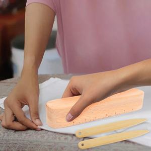 Ensemble de pinces à coudre en bois et de retourneurs de points en bambou - Product Image 4