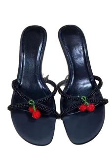 ZA 2025 Nuove Scarpe Estive da Donna con Tacco Basso, Decorazione a Ciliegia con Perline, Punta Rotonda Nera, Posteriore Aperto, Colore Unico - Product Image 5