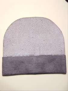 Modische Karo-Serie: Hochwertige Jacquard-Wintermütze aus 100% Wolle mit gesticktem Logo, Designer-Karomütze, Strickmütze - Product Image 2