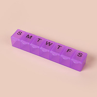 Boîte à médicaments portable anti-poussière avec sept longs braille une semaine stockage d'emballage indépendant cadeaux de nouveauté