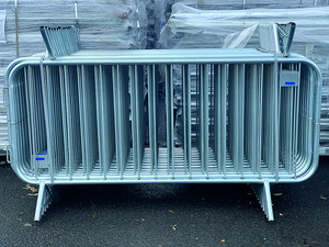 Barrières de contrôle des foules en acier galvanisé et revêtu de PVC, barricades piétonnières, pieds détachables, clôture écologique et imperméable, matériel - Product Image 5