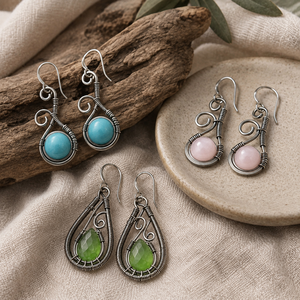 Pendientes Colgantes Vintage con Piedras Verdes y Rosas, Diseño Creativo Retro para Mujer - Product Image 3