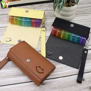Grande boîte à pilules arc-en-ciel pour 7 jours avec étui en cuir PU, organiseur de pilules hebdomadaire, 2 fois par jour, conteneur de médicaments portable pour les voyages - Product Image 4