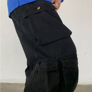 กางเกงคาร์โก้ผู้ชายคุณภาพสูง เอวยางยืด แต่งกระดุม มีกระเป๋าหลายช่อง รับทำโลโก้ ทรงขาตรงจากผู้ผลิต - Product Image 2