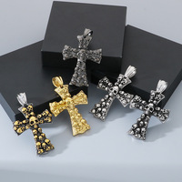 Collier Pendentif Chrétien Vintage Croix Crâne en Acier Inoxydable Plaqué Or 18K avec Chaîne Torsadée, Style Gothique Biker Punk, Bijou Cadeau