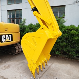 Excavadora de cadenas Komatsu PC200-8N1 usada con pocas horas de trabajo, excavadora mediana de 20 toneladas, maquinaria de excavación original japonesa. - Product Image 4