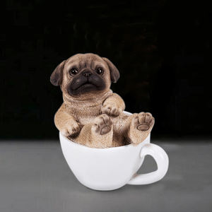 Divertente Statuetta in Resina di <span class=keywords><strong>Cane</strong></span> <span class=keywords><strong>Carlino</strong></span> Seduto in una Tazza per Giardino - Product Image 3