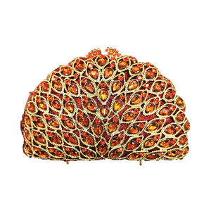 Pochette de soirée demi-lune pour femme en strass et perles scintillantes, idéale pour mariage et banquet - Product Image 6