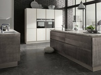 2024 HangZhou Vermont sur mesure nouveau produit moderne haut de gamme métal brossé laque panneau de porte armoires de cuisine métal acier brossé