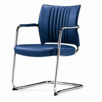 Chaise d'invité élégante, moderne et confortable, avec structure cantilever chromée, assise rembourrée en PU et accoudoirs fixes, idéale pour salles de réunion d'entreprise et réceptions.