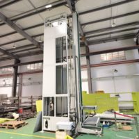 Özelleştirilmiş tek sütun kaldırma konveyör dikey kaldırma pistonlu asansör, depo fabrika atölye, palet