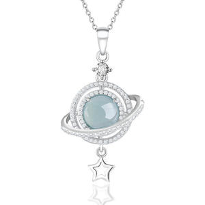 จี้หยกเจไดต์ธรรมชาติสีน้ำเงินสดใส พร้อมตัวเรือนเงินแท้ S925 เครื่องประดับสำหรับผู้หญิง ดีไซน์ดั้งเดิม พร้อมใบรับรองการประเมินคุณภาพ D770 - Product Image 3