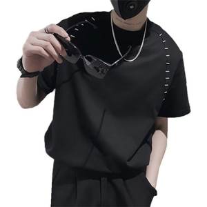 Camiseta de Algodón Puro con Hombreras de Diseño Americano para Hombre, Estilo Holgado y Moderno para Verano, Cuello Redondo, Estilo Informal y Atractivo - Product Image 5