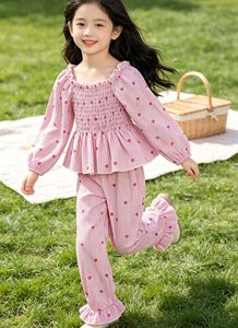 Completo due pezzi per <span class=keywords><strong>bambina</strong></span> in stile coreano, dolce e femminile, con strisce verticali, top a spalle scoperte con volant e maniche lunghe - Product Image 6